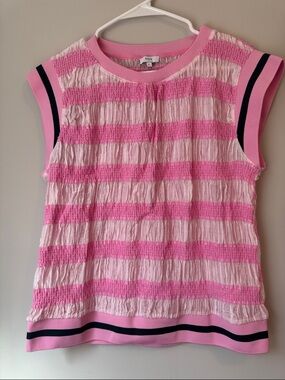 Voy Pink Striped Sleeveless Knit Top
